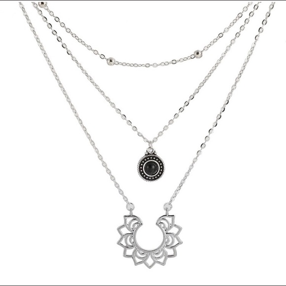 Magickally Fabulous Jewelry - Beautiful layered choker necklace
